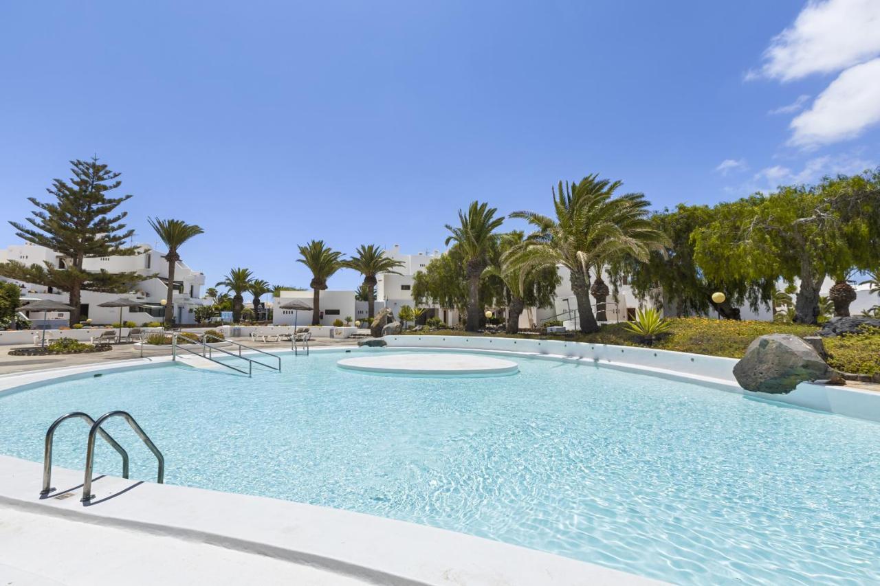 Casahost Casa Caracola Apartment Costa Teguise Exterior photo